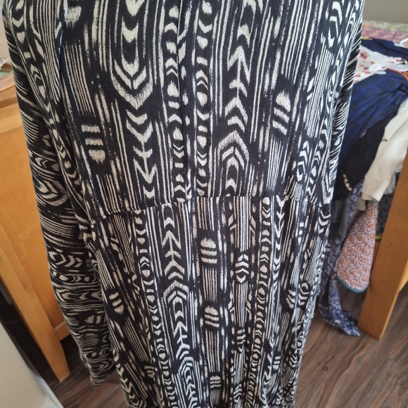 Roxy Coverup Size Large - Picture 3 of 5